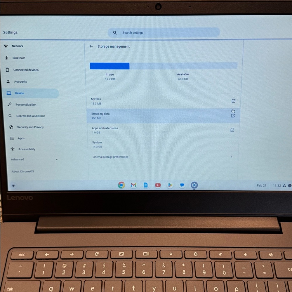 Lenovo Chromebook S330 - Picture 5 of 11